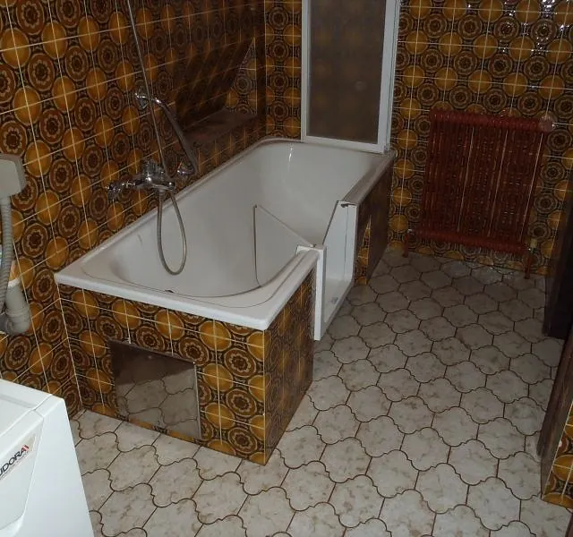 Badewannentür